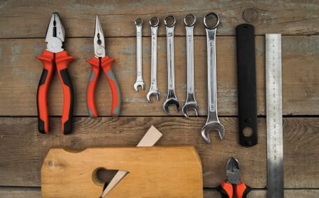 alat alat bengkel otomotif