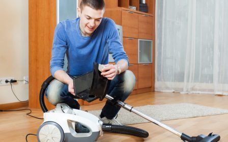 Cara Menggunakan Mesin Pembersih Lantai